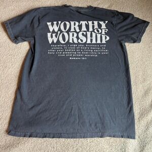 Comfort Colors Men's M Charcoal Christian Worthy of Worship Romans 12:1 T-Shirt